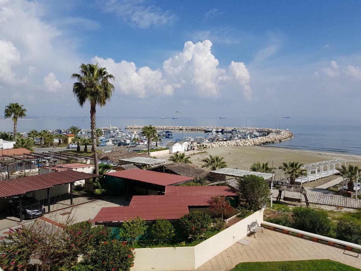 Haig'S Dream Flat On The Beach Ларнака Экстерьер фото